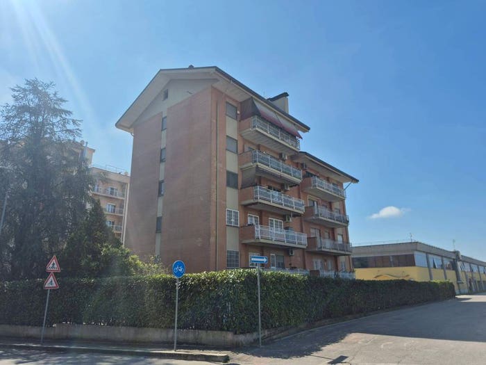 Appartamento con 5 locali in vendita in Viale Austria, Tribunale, Frosinone