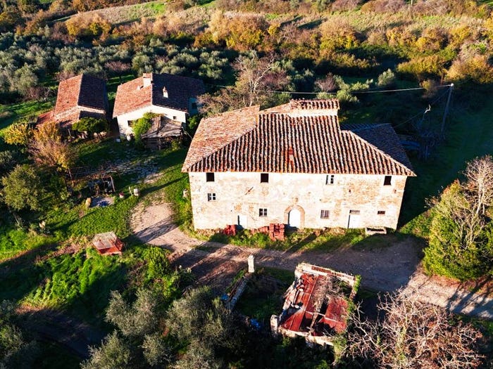 Casa con 6 locali in vendita in Via dello Stracchino, Pontassieve