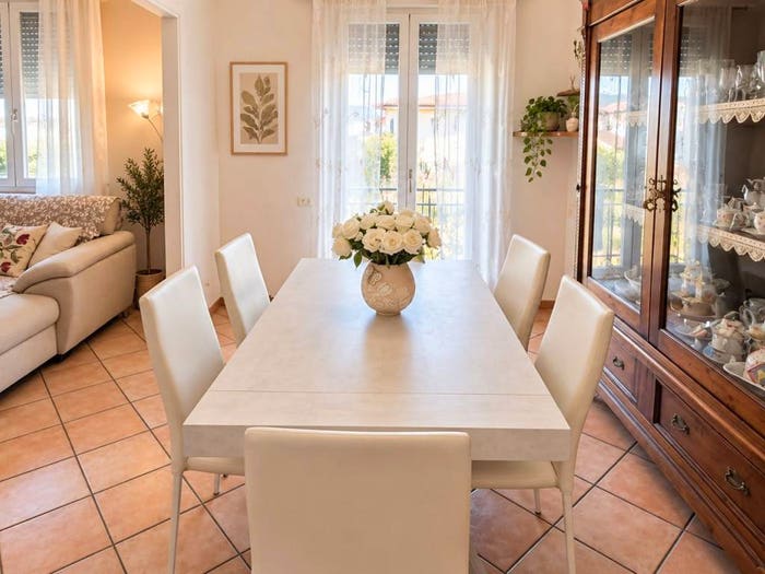 Appartamento con 6 locali in vendita in Via del Ragno, Fornacelle, Montemurlo