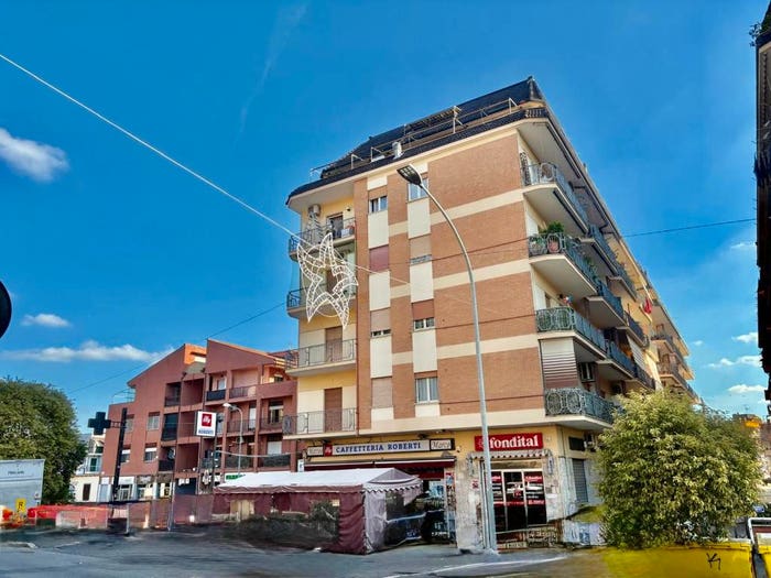Appartamento bilocale in vendita in Viale Roma, Centro, Guidonia Montecelio