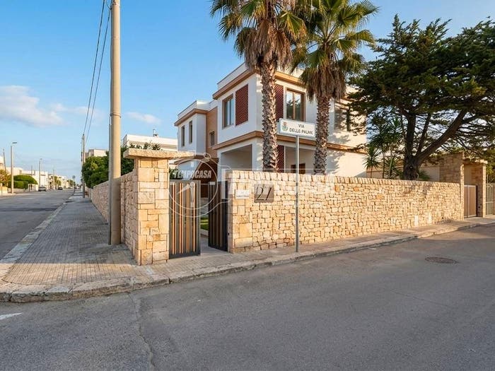 Casa quadrilocale in vendita in Via del Fante, San Foca, Melendugno