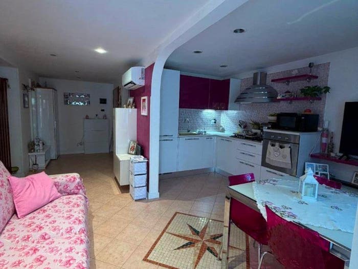 Appartamento trilocale in vendita in Calle Malanni, Centro Storico, Chioggia