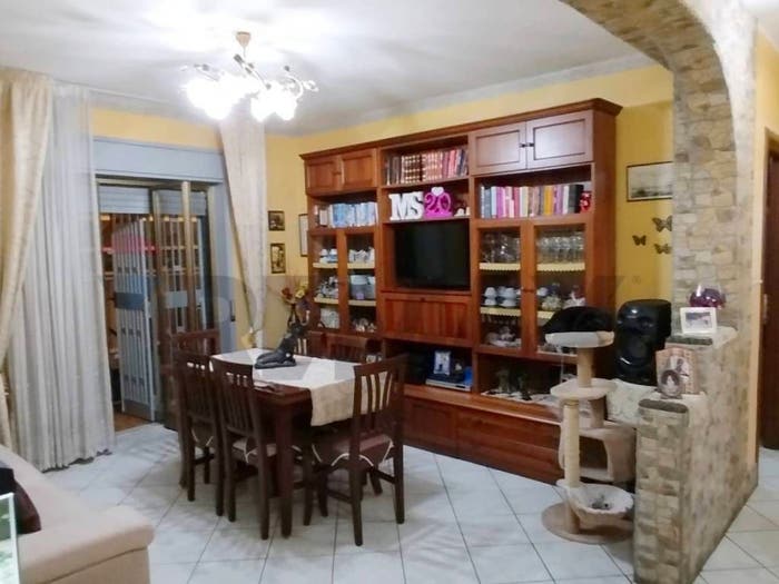Casa quadrilocale in vendita in via armando diaz, Rapisardi, Catania