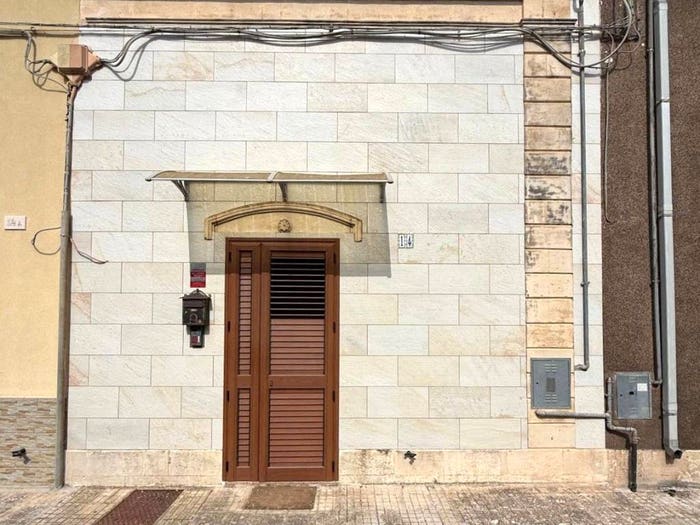 Casa con 5 locali in vendita in Via Guglielmo Marconi, Borgagne, Melendugno