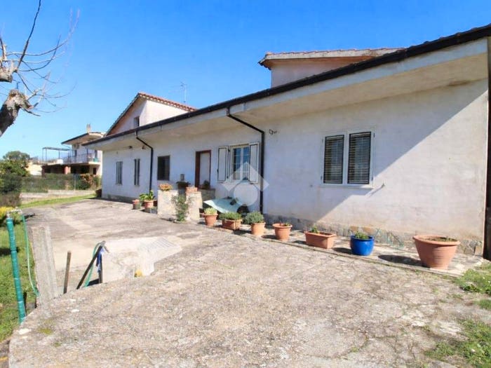 Casa con 5 locali in vendita in Contrada Pescara, Luzzi