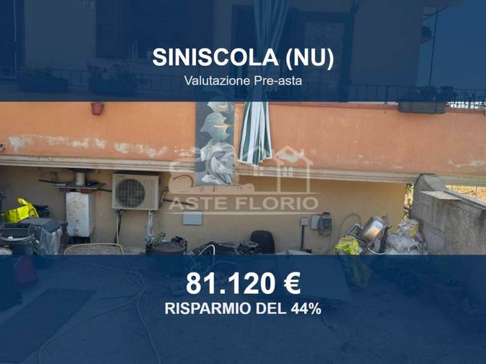Appartamento trilocale in vendita in Via Alessandro Volta, Centro, Siniscola