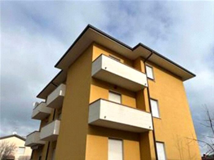 Appartamento quadrilocale in vendita in Via della Pieve, Centro, Fermignano