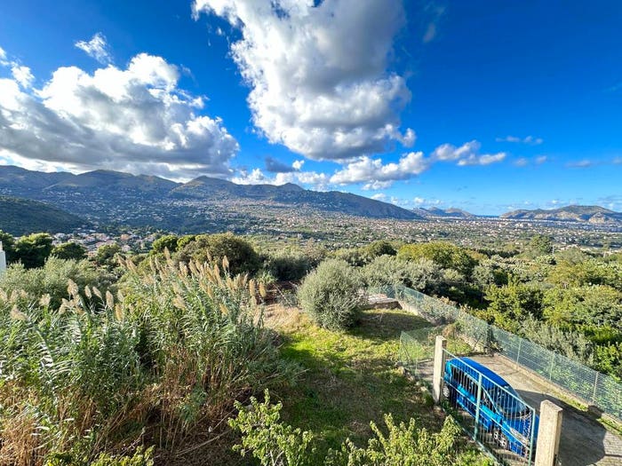 Appartamento trilocale in vendita in Via Giuseppe Fava, Villa Ciambra, Monreale