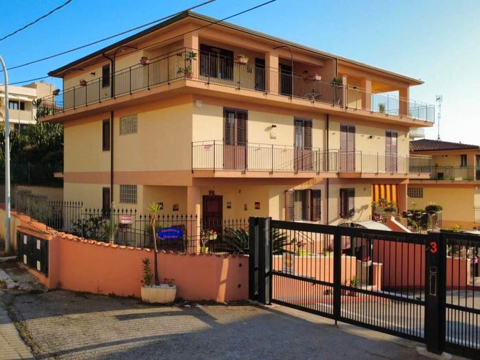 Casa con 6 locali in vendita in Contrada Giardini, Balestrate
