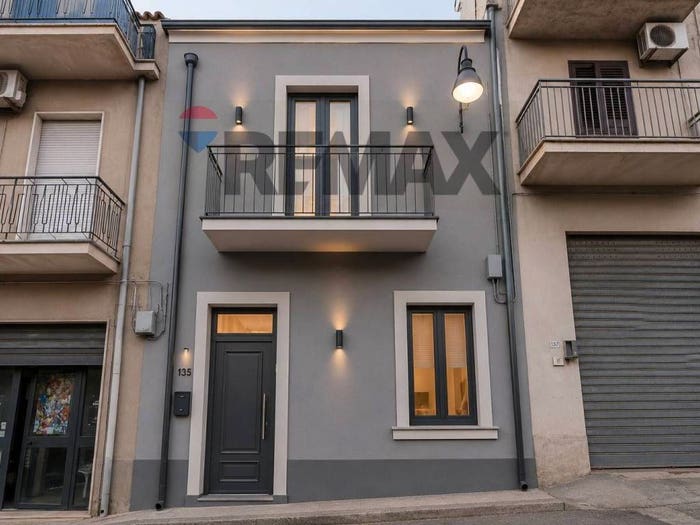Casa trilocale in vendita in Via Milazzo, Grammichele