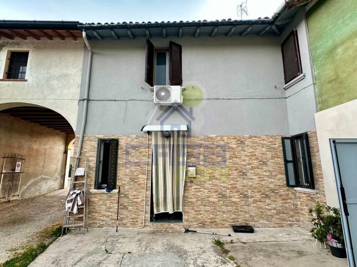 Casa con 5 locali in vendita in VIA CAVOUR, Grontorto, Annicco