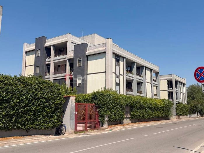 Appartamento trilocale in vendita in Via Luigi Miranda, Città del Cinema Aeroporto, Foggia