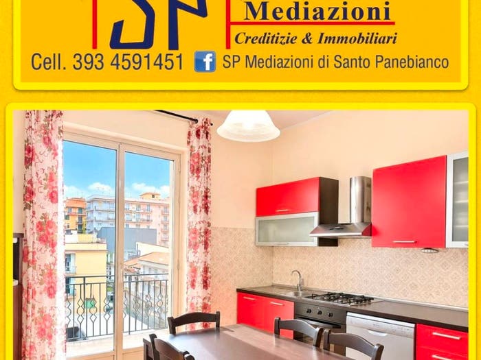 Appartamento con 5 locali in vendita in Viale Libertà, Centro, Giarre
