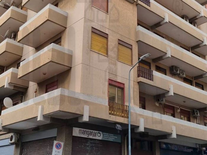 Appartamento con 5 locali in vendita in Viale Principe Umberto Is, Principe Umberto, Messina