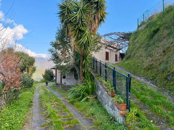 Appartamento con 5 locali in vendita in Chiappi, Monforte San Giorgio