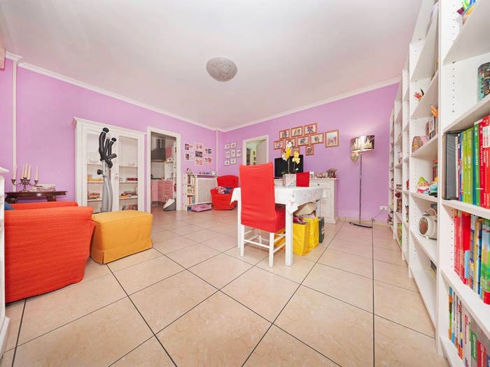 Appartamento trilocale in vendita in Via Umberto Lilloni, Acilia, Roma