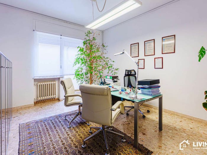 Appartamento quadrilocale in vendita in Viale Vittoria Colonna, Porta Nuova, Pescara