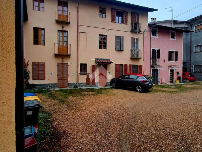 Appartamento trilocale in vendita in Via matteotti, Centro, Ciriè