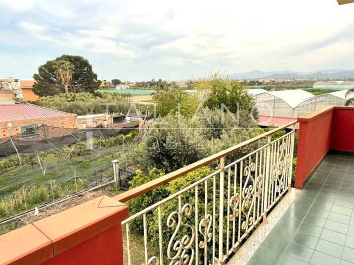 Appartamento quadrilocale in vendita in Via Pezza del Pioppo, San Pietro Santa Maria delle Grazie, Milazzo