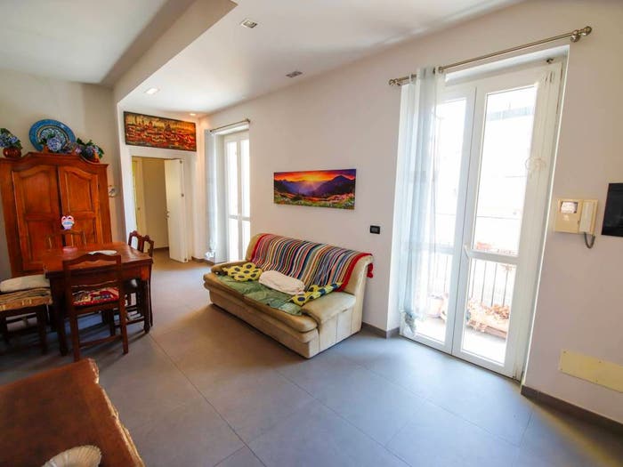 Casa trilocale in vendita in Via Giuseppe Basso, Centro, Chivasso