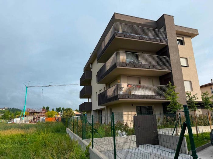 Appartamento con 5 locali in vendita in Via Immacolata di Lourdes, Centro, Conegliano