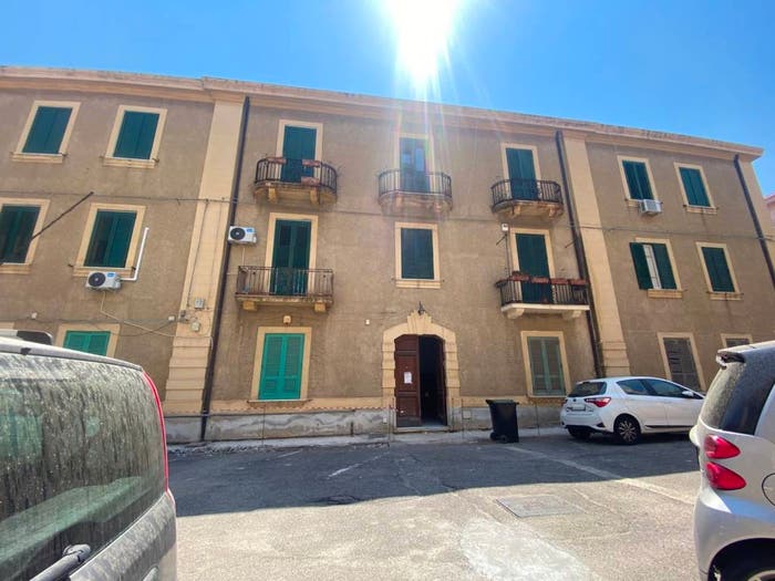 Appartamento trilocale in vendita in Via Giordano Bruno, San Martino, Messina
