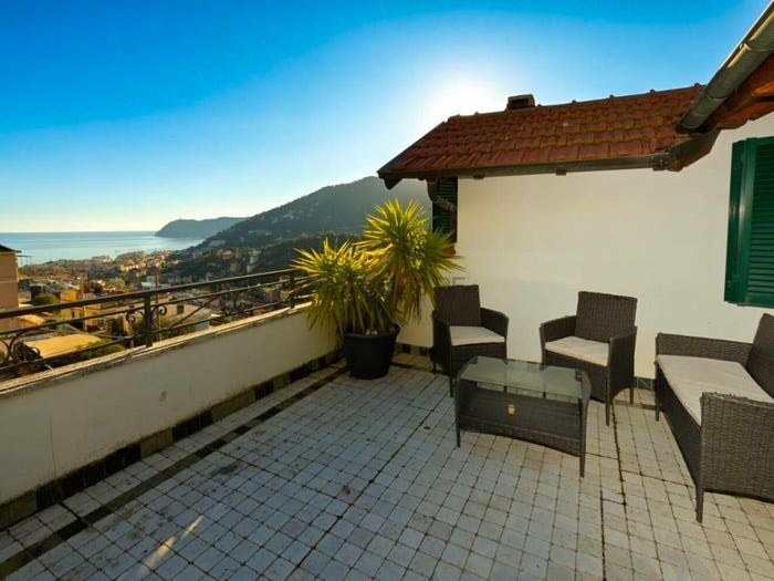 Appartamento quadrilocale in vendita in Via Adelasia, Collina Centrale Parco Fuor del Vento, Alassio