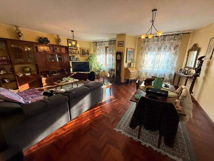 Appartamento con 5 locali in vendita in Via Montegrappa, Piazza Genova, Alessandria