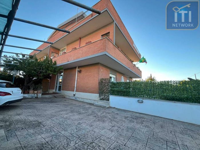 Casa con 5 locali in vendita in VIA TANARO, Tor San Lorenzo Nuova California, Ardea