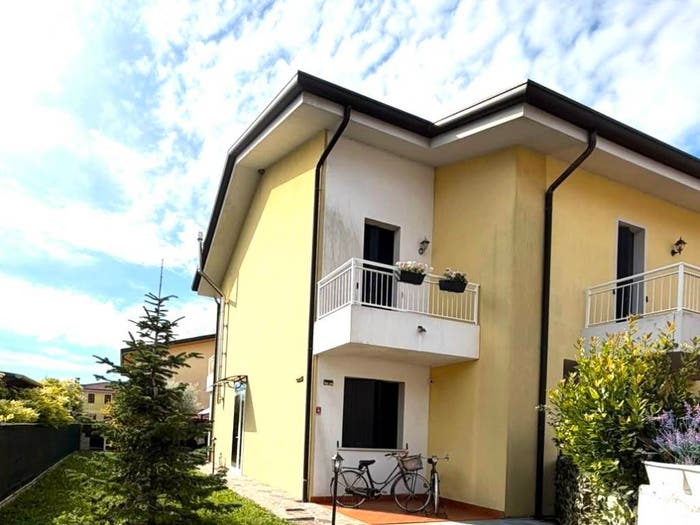 Casa con 6 locali in vendita in Via Cavalieri di Vittorio Veneto, Centro, Correzzola