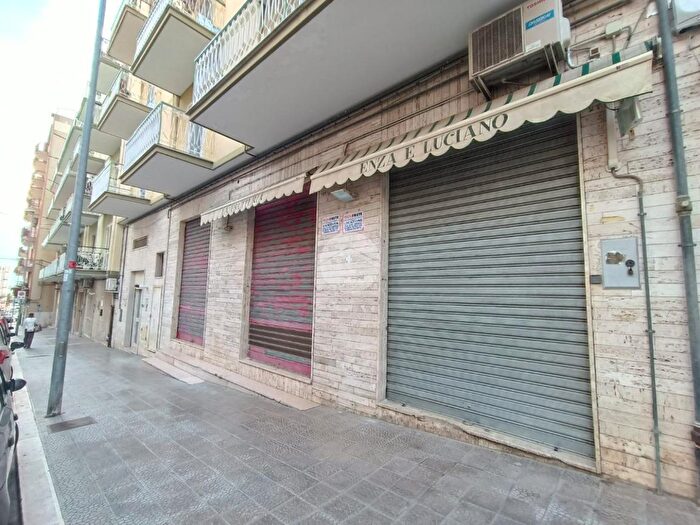 Appartamento bilocale in vendita in Via Pulsano, Manfredonia