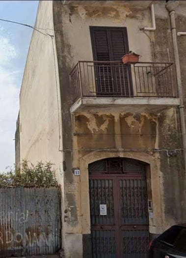 Appartamento con 5 locali in vendita in Via Giuseppe Garibaldi, Centro, Misterbianco