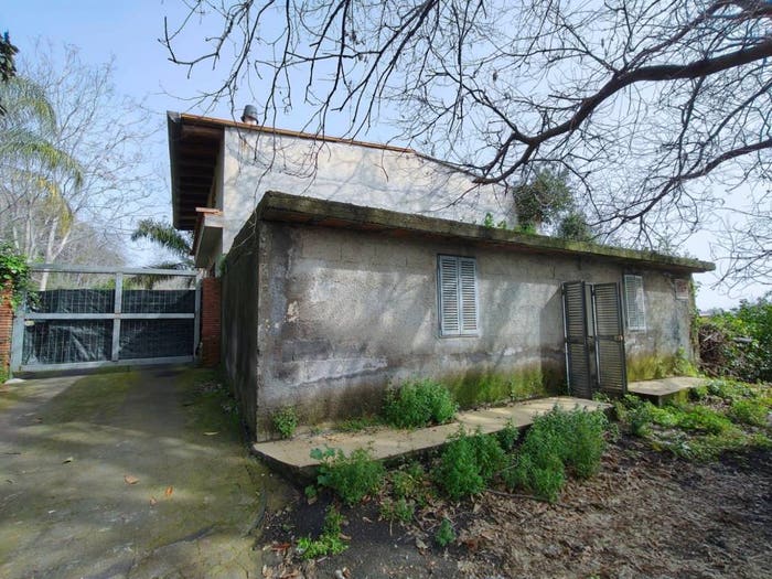Casa bilocale in vendita in Via Damasco, Giarre
