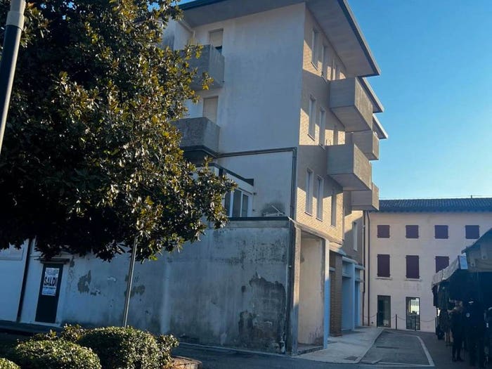 Appartamento trilocale in vendita in Via Ospedale, Aviano Castello, Aviano