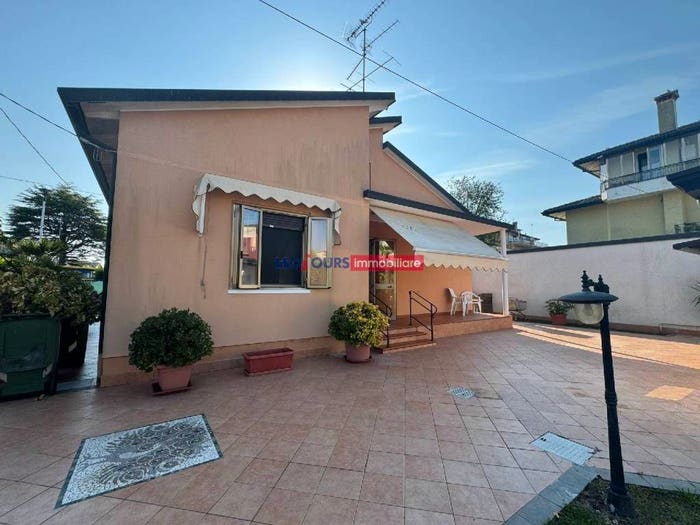 Casa trilocale in vendita in Via Concordia, Ca' Savio, CavallinoTreporti
