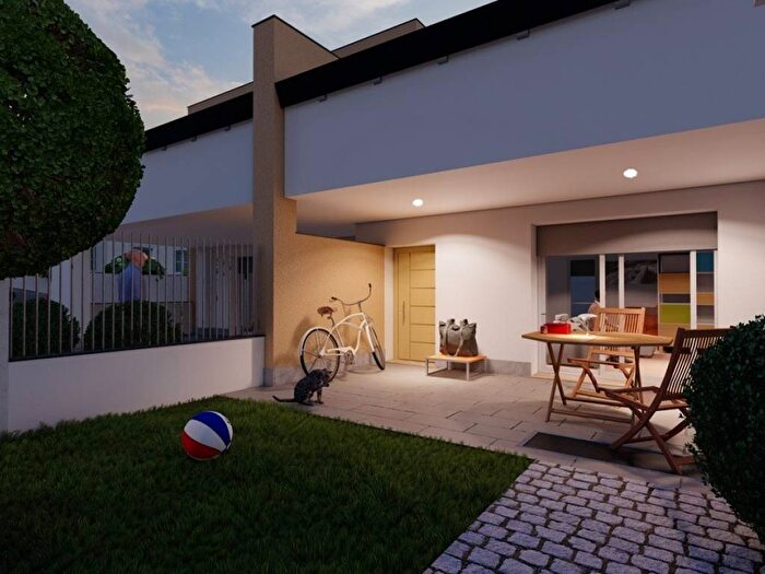 Casa quadrilocale in vendita in Via F Selmi, Ravello Villastanza Villapia, Parabiago