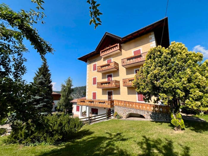 Casa con 6 locali in vendita in Via Cantone, Borgo d'Anaunia