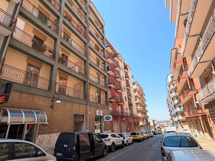 Appartamento trilocale in vendita in Via della Conciliazione, Putignano