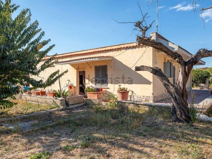 Casa con 6 locali in vendita in Via Savoca, Rocca Cencia, Roma