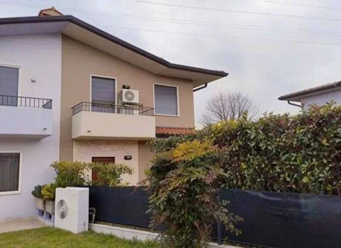 Casa quadrilocale in vendita in Via Tagliamento, Centrale, Zugliano