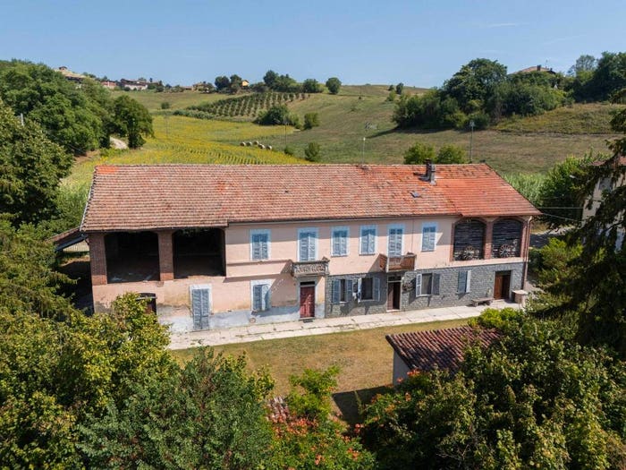 Casa con 6 locali in vendita in Regione Valle, Castell'Alfero