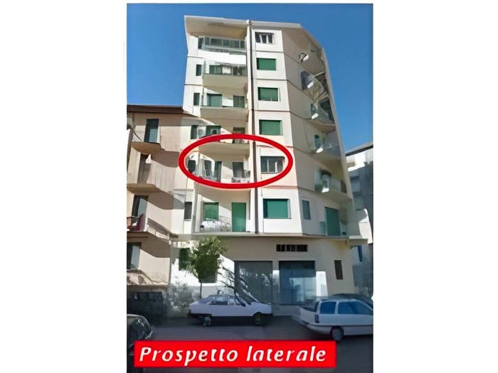 Appartamento con 6 locali in vendita in Via Giuseppe Santoro Cosenza CS Italia, Centro, Cosenza