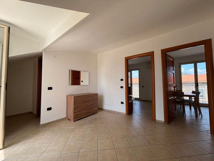 Appartamento trilocale in vendita in Via Nazionale Appia, Casagiove