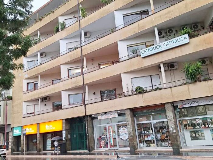 Appartamento quadrilocale in vendita in Via Roma, Ferrarecce Università, Caserta