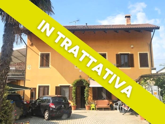 Casa con 6 locali in vendita in Via Paradiso, San Benigno Canavese