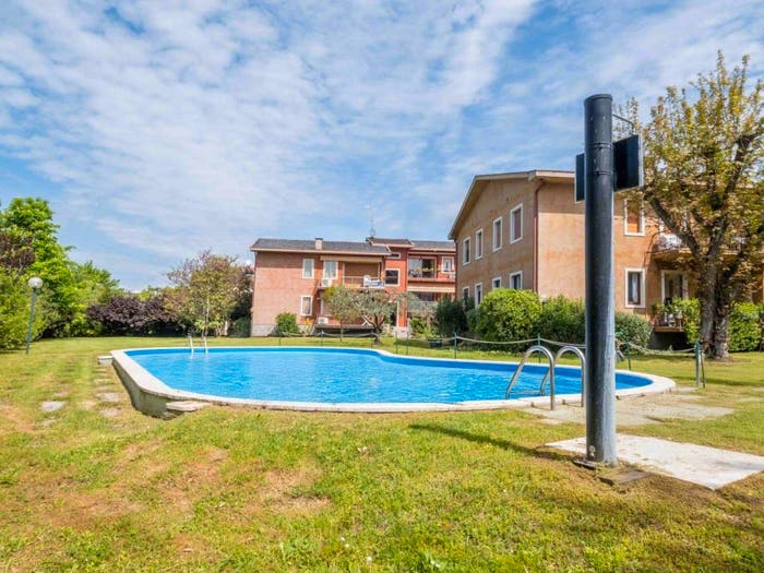 Appartamento trilocale in vendita in Viale Roma, Centro, Lazise