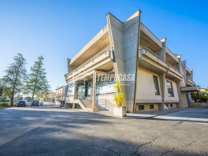Appartamento con 5 locali in vendita in Via Le Conce, Corridonia