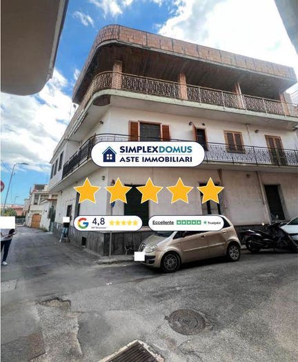 Appartamento con 5 locali in vendita in Viale Giotto, Terzigno