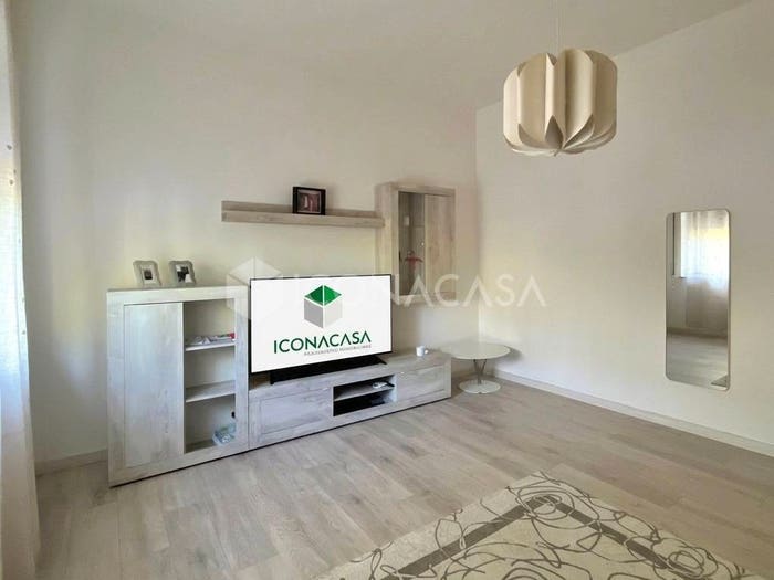 Appartamento quadrilocale in vendita in Via Aprile, Centro, Pontedera