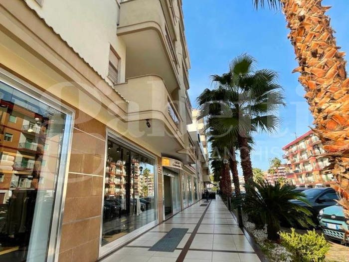 Appartamento con 5 locali in vendita in VIA ALDO MORO, Rossano Stazione, CoriglianoRossano